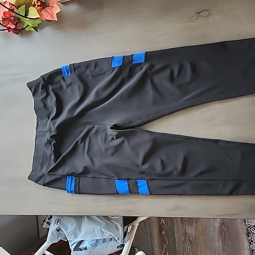 Leggings with pockets